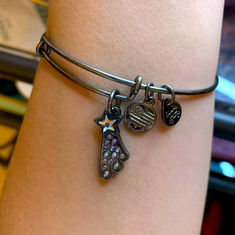 Alex and ani shooting star